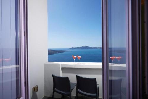 Hotel Fira Romantic Suites