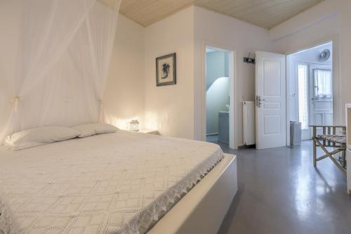 Villa Milos Retreat