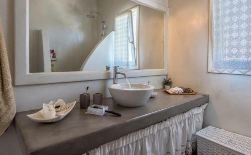 Villa Milos Retreat