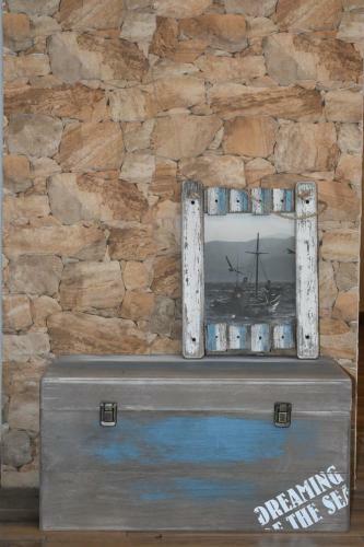 Majestic Blue - House With Garden!