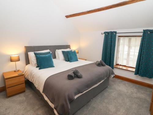 Fryston Cottage