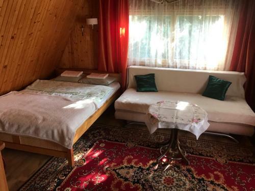 Domek Nad Jeziorem Ro?nowskim Tabaszowa 89