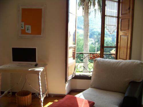 Hotel B&B El Jard�n De Aes