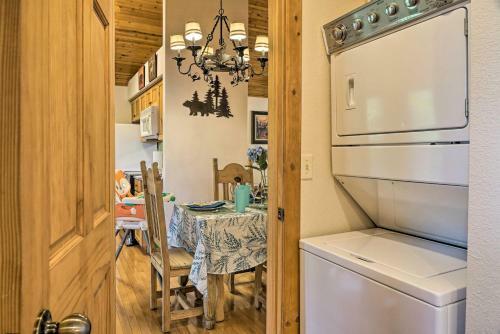 Lakeside Resort Retreat With Pool Access And Deck