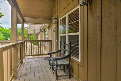 Lakeside Resort Retreat With Pool Access And Deck