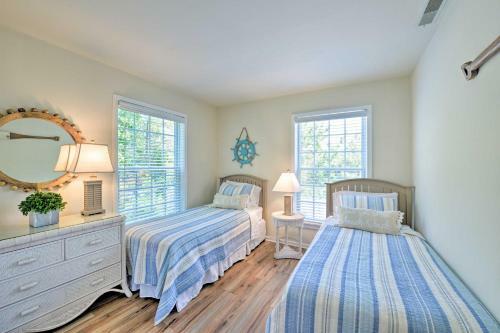 Coastal Cape May Getaway - Steps To Beach!