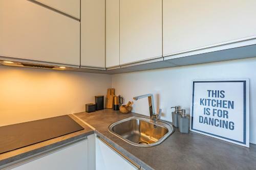 Apartamento Terraza, Vistas Y Piscina - Simplytarifa