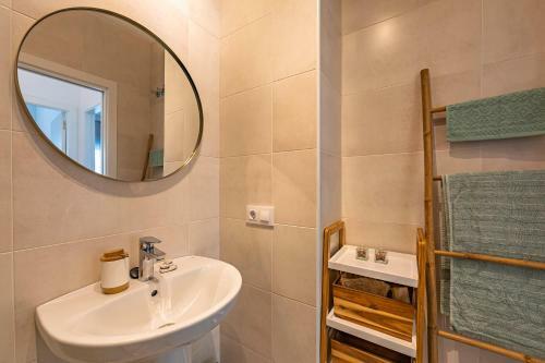 Apartamento Terraza, Vistas Y Piscina - Simplytarifa
