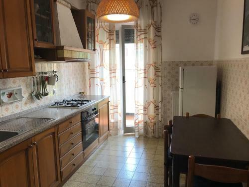 Ampio Trilocale Con Posto Auto