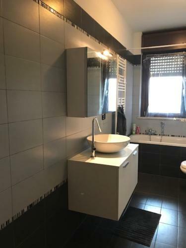 Apartamento Accogliente E Moderno Trilocale