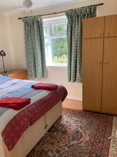 5-bed Town House In Newport