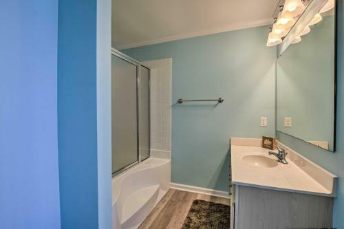 Large-group Getaway - Beachfront Home With Pool!