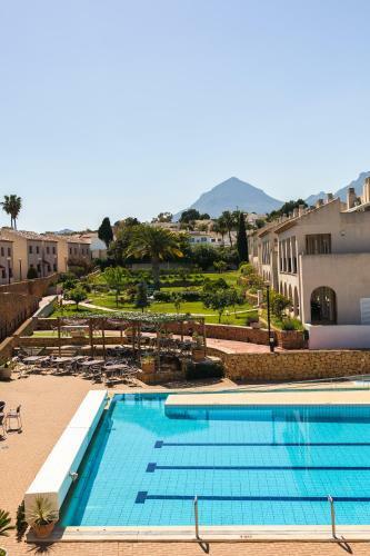 Hotel L'alf�s Oasis