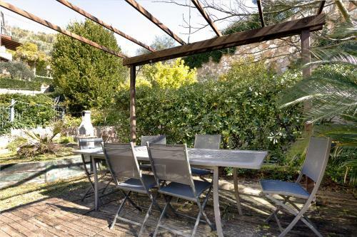 Byron's Apartments Tellaro