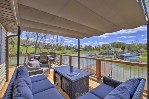 Lake House Haven Fire Pit, Boat Dock And More!