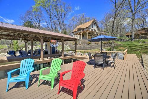 Lake House Haven Fire Pit, Boat Dock And More!