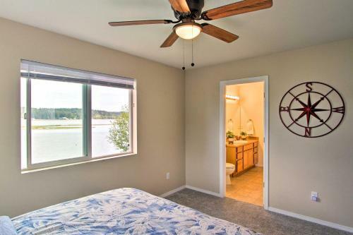 Waterfront Allyn Home With Fire Pit And Backyard!