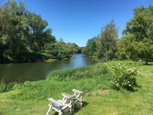 Bed & Breakfast En Bord De Seine