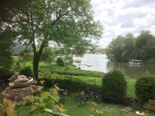 Bed & Breakfast En Bord De Seine