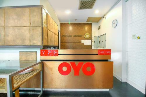 Hotel Oyo 1002 Pinklao Resort
