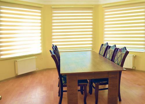 Gabala Palace Villa - 8 Bedrooms