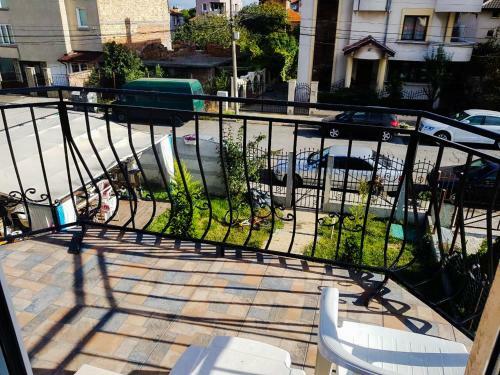 Beauty House Apartments & Rooms