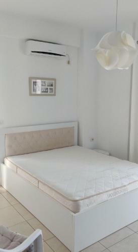 Seaside View Apartment