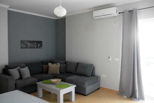 Sea Side Modern Apartment