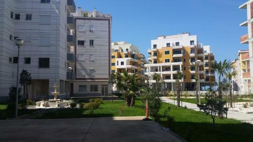 Apart Near The Beach