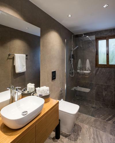 Cocoon Luxury Villa, Coral Bay, Peyia