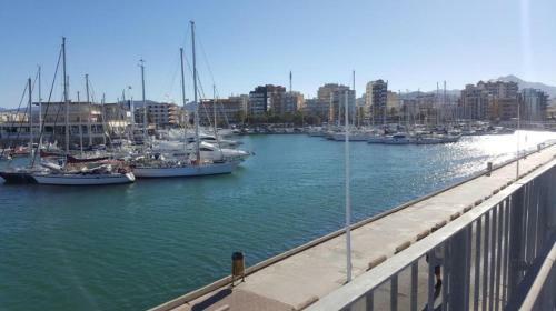 Apartamento En Sol, Ador