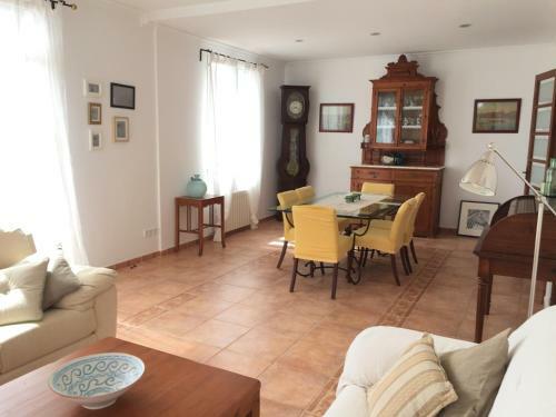 Villa Binialmesc