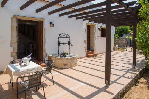 Apartamento Douliana Villas