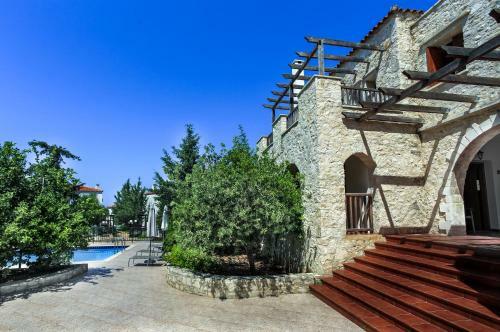 Apartamento Douliana Villas