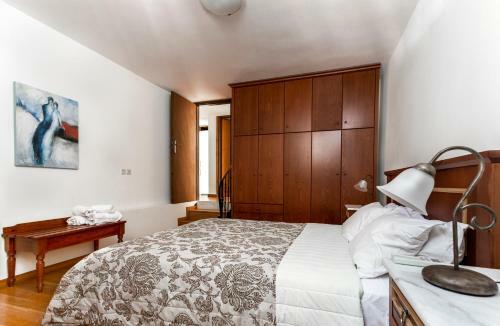Apartamento Douliana Villas