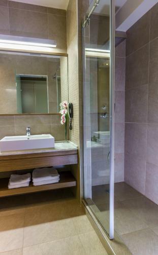 Cosmopolitan Hotel & Spa