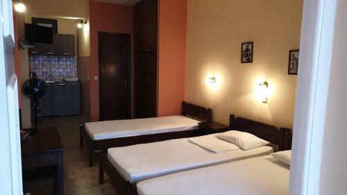 Atisis Apartments