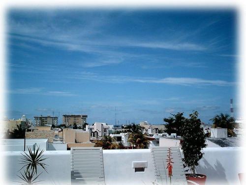 Hostal Coral Reef Inn