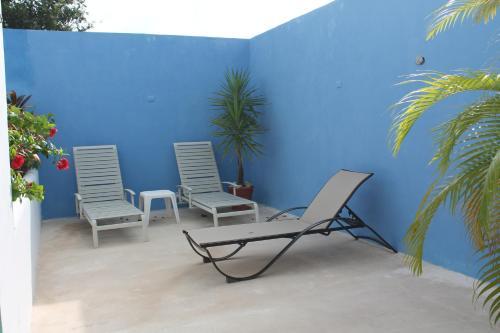 Hostal Coral Reef Inn