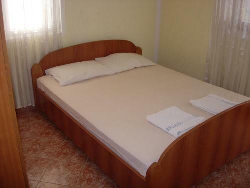 Hostal Rooms & Apartments Anka