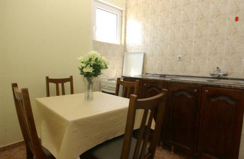Hostal Rooms & Apartments Anka