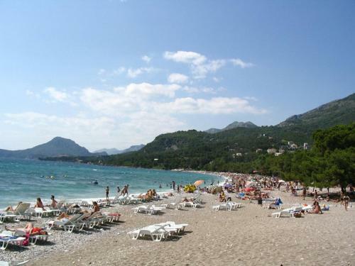 Hostal Rooms & Apartments Anka