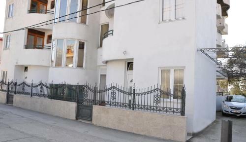 Hostal Rooms & Apartments Anka