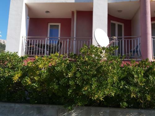 Apartment Nika, 4*, 2-bedroom, Barbecue