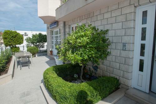 Hostal House Bacak - Apartment & Wellness-studio