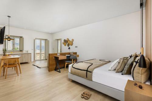 Salvia Areopolis All Suite Hotel