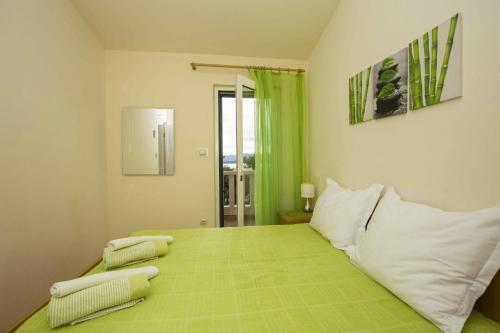 Apartmani Sani Bol