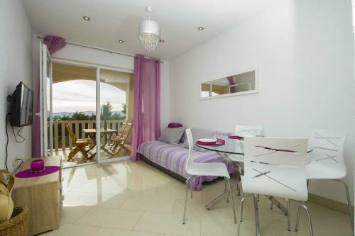 Apartmani Sani Bol