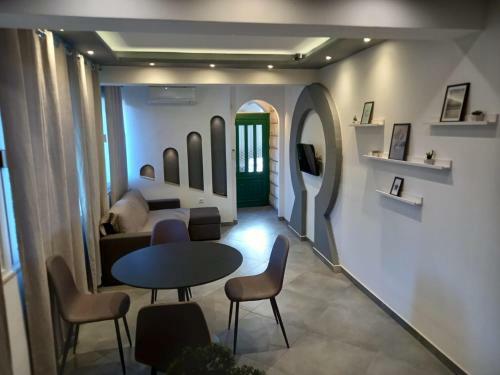 Anka Bol West Side Apartments