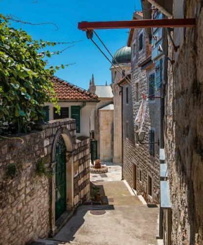 Stari Grad Apartment